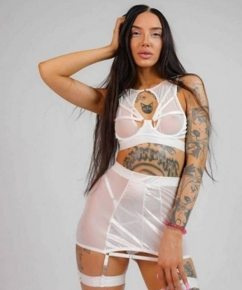 Анкета проститутки Агата - город Ляскеля, 23 года, №694